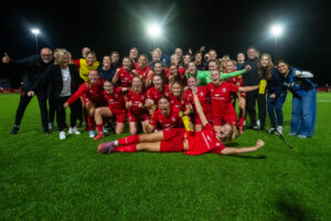 FC Twente viert plaatsing voor de UEFA Women's Champions League