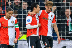 Anis Hadj Moussa, Luciano Valente en Ayase Ueda