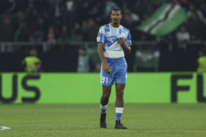 Sébastien Haller tegen Real Betis