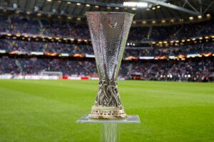 De Europa League-trofee