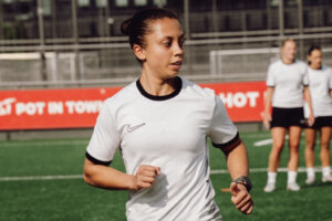 Elizabeth 'Lizz' Forshaw bij HERA United