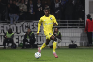 Yadaly Diaby aan de bal