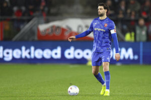 Robin Pröpper tegen FC Utrecht