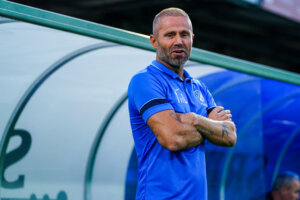 Tommie van der Leegte als teammanager van FC Eindhoven