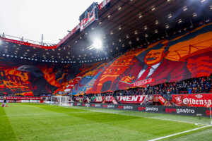 Grandioze sfeeractie bij FC Twente