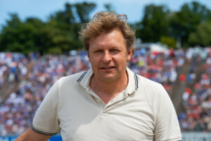 Youri Mulder bij een oefenwedstrijd van Schalke 04 in Gelsenkirchen