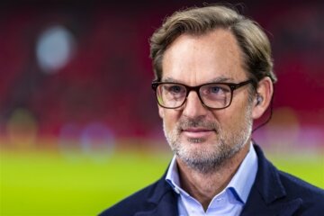 Ronald de Boer in de Johan Cruijff Arena
