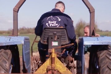 Pelle van Amersfoort op de tractor