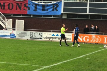 Eljero Elia bij FC Skilzz