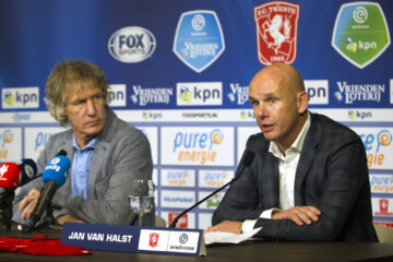 Jan van Halst naast Gertjan Verbeek bij FC Twente