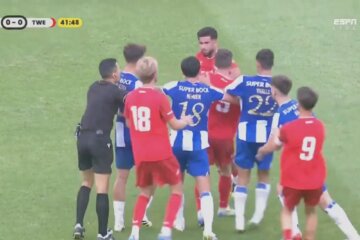 Opstootje van Naci Ünüvar tegen FC Porto