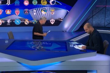 Danny Blind loopt weg tijdens de uitzending