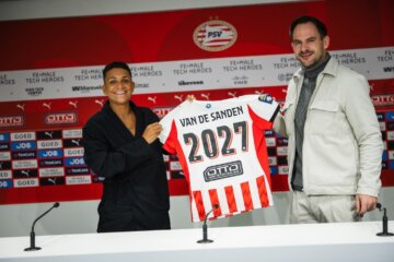 Shanice van de Sanden tekent bij PSV, rechts Marco Knirsch