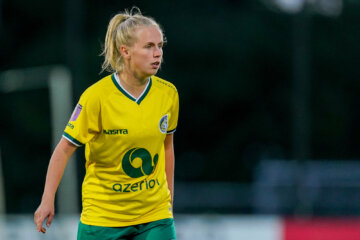 Amber van Heeswijk in actie namens Fortuna Sittard