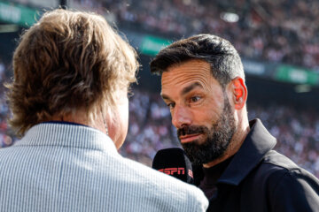 Hans Kraay en Ruud van Nistelrooij in De Kuip