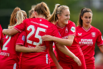 FC Twente juicht