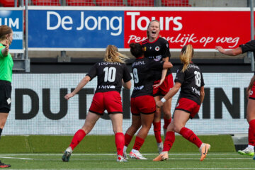 Robine de Ridder juicht