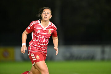 Vanity Lewerissa bij Standard Luik