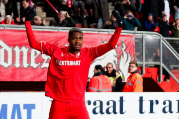 Myron Boadu na zijn eerste treffer voor FC Twente