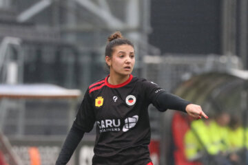 Sabrine Ellouzi in actie namens Excelsior
