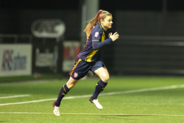 Kayleigh van Dooren maakt haar rentree bij FC Twente