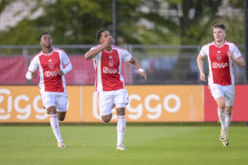 Silvano Vos viert zijn treffer