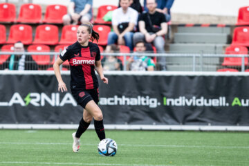 Janou Levels bij Bayer Leverkusen