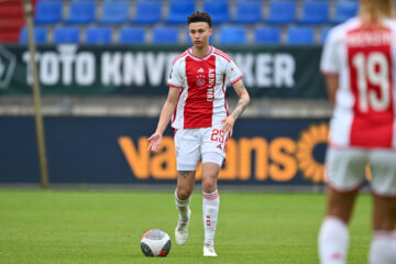 Kay-Lee de Sanders bij Ajax