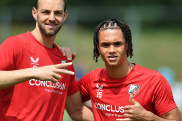 David Min en Adrian Blake