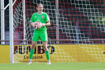 Daniëlle de Jong bij FC Twente