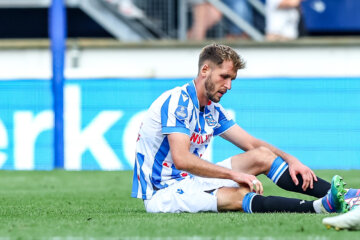 Pawel Bochniewicz op de grond