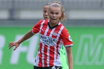 Lore Jacobs in actie namens PSV