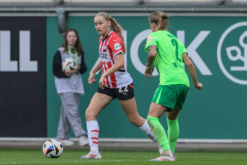 Ranneke Derks in actie namens PSV