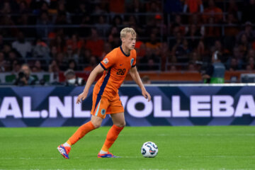 Jan Paul van Hecke in Oranje