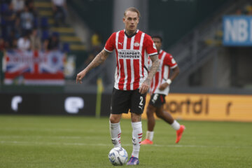 Rick Karsdorp bij zijn debuut voor PSV