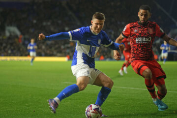 Alfons Sampsted in actie voor Birmingham City