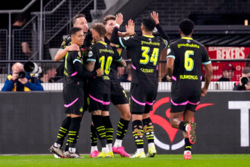 PSV viert een treffer tegen AZ