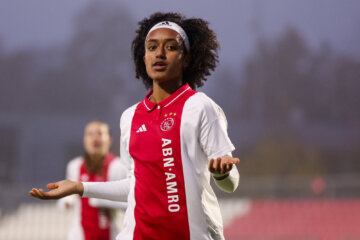 Lily Yohannes juicht