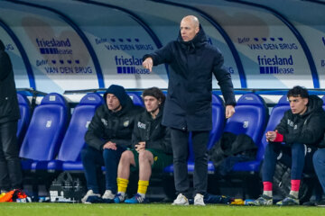 Danny Buijs in het Abe Lenstra Stadion