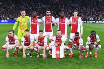 Brian Brobbey voor Ajax