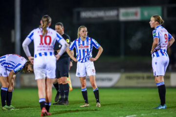 Jet Van Beijeren, Eef Kerkhof en Evi Maatman balen