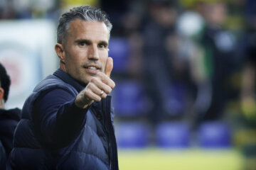 Robin van Persie is blij