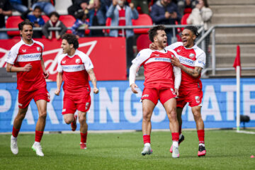 Souffian El Karouani na zijn goal