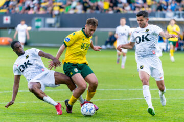 Kaj Sierhuis tegen NAC Breda