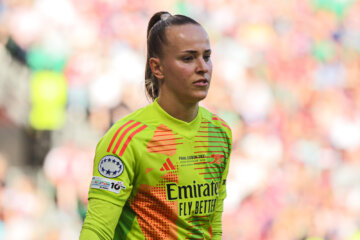 Daphne van Domselaar