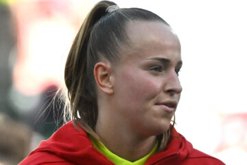 Daphne van Domselaar voorafgaand aan de finale van de UEFA Women's Champions League