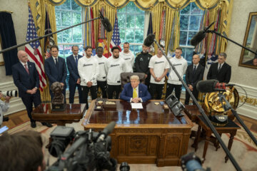 Donald Trump met de delegatie van Juventus