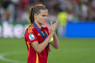 Irene Paredes na de verloren EK-finale