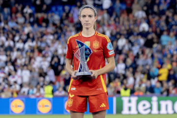 Aitana Bonmatí werd verkozen tot beste speelster van het EK