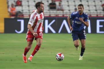 Sander van de Streek namens Antalyaspor